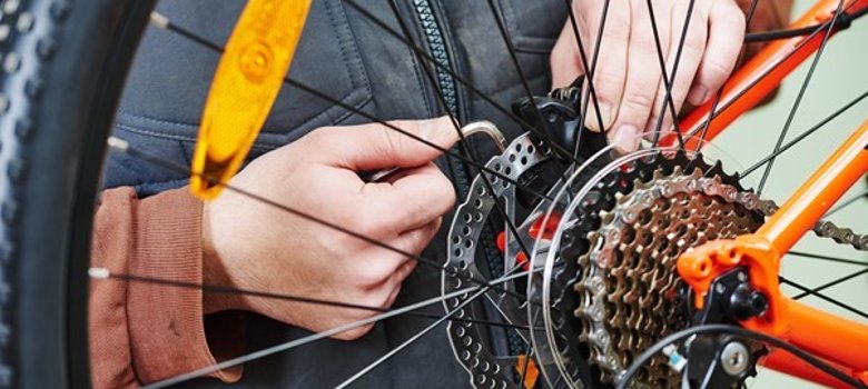 Repair to the rear tyre of a bicycle.