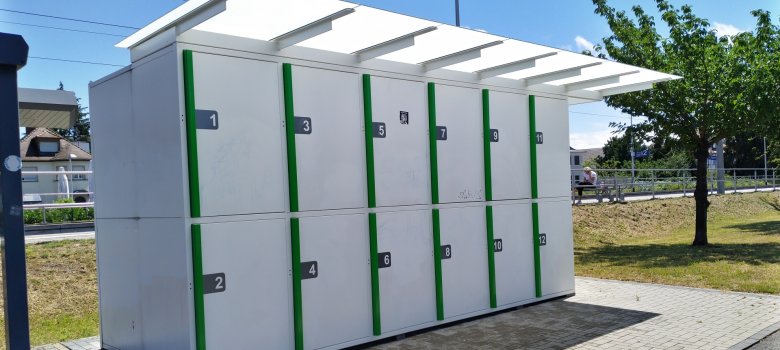 Fahrradboxen S-Bahn Jügesheim 12 Fahrradboxen in zwei Ebenen unten und oben an der S-Bahn Station in Jügesheim